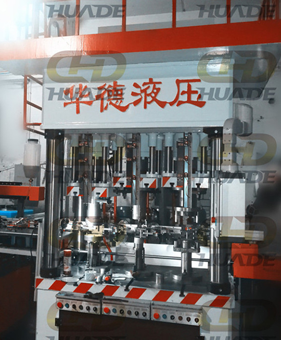 HDY多(duo)工位自動(dong)拉(la)伸(shen)機